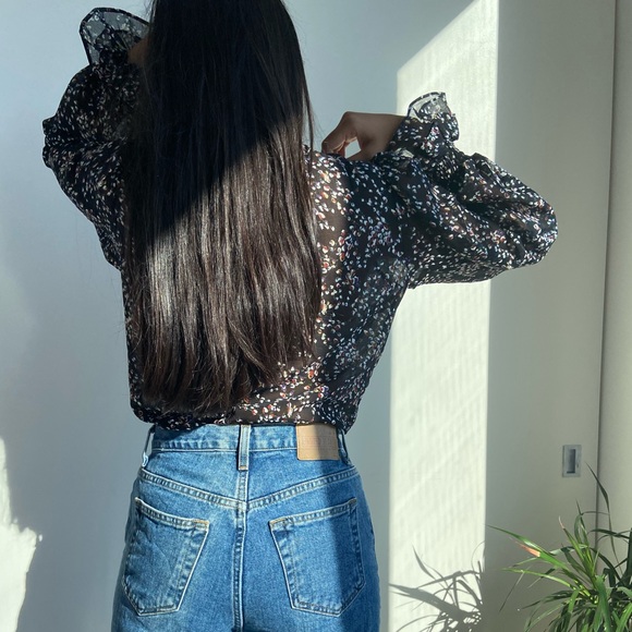 Allover Print Ruffle Frill Mock Neck Blouse - Picture 2 of 4